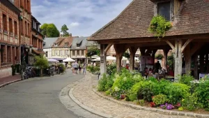 Lyons la Forêt, sa place principale